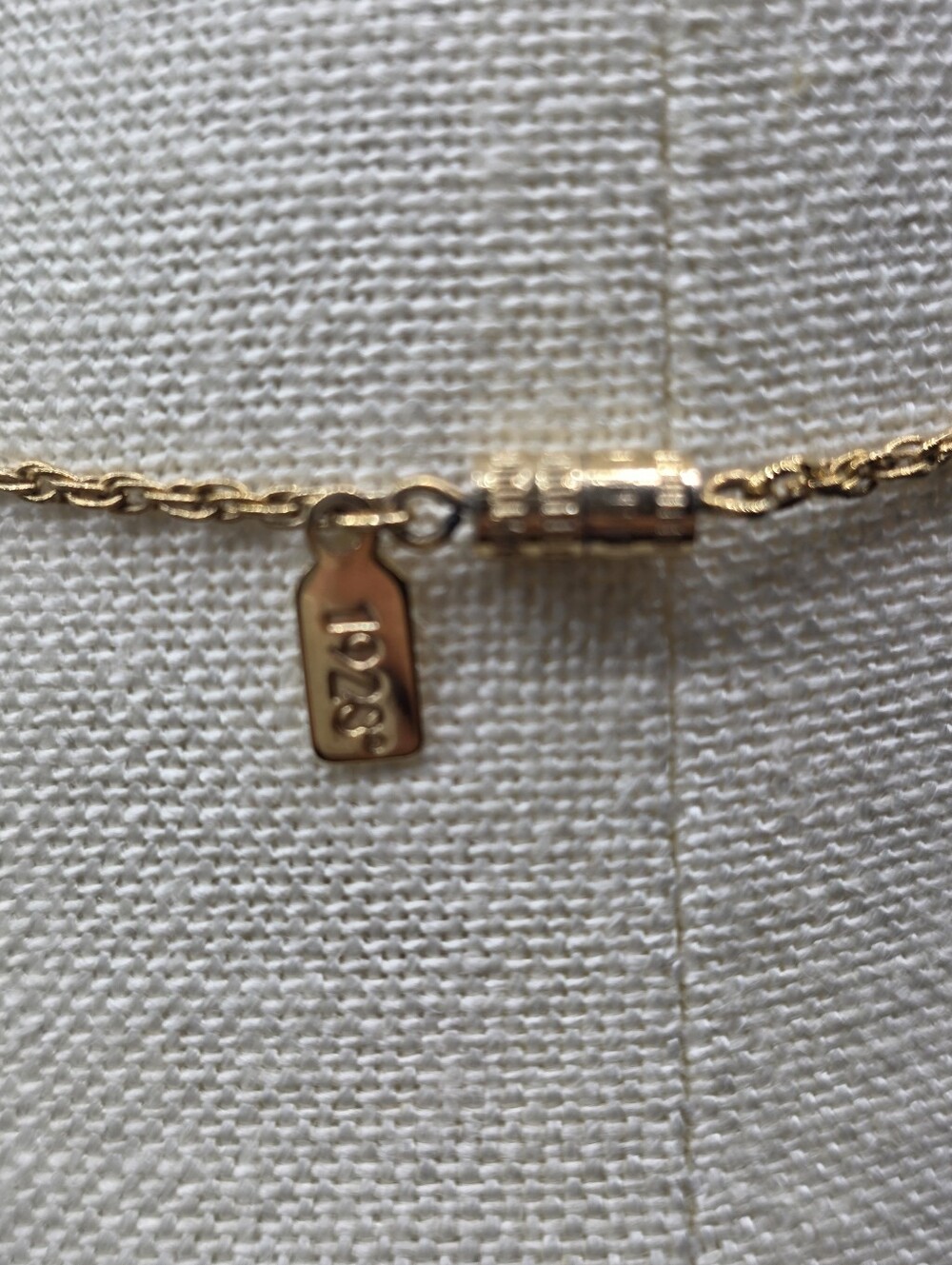 1928 Floral Locket Gold Tone Long Chain - Picture 4 of 11